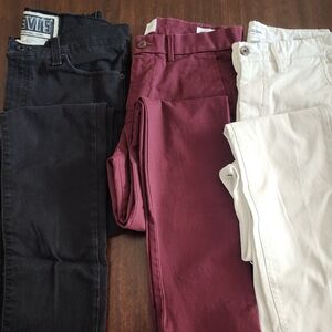 Lot of 3 Skinny 30X34 Pants, Black Levi's Jeans, Red Gap, White Goodfellow